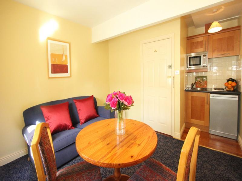 Latchfords Self Catering Apartments Дублін Екстер'єр фото