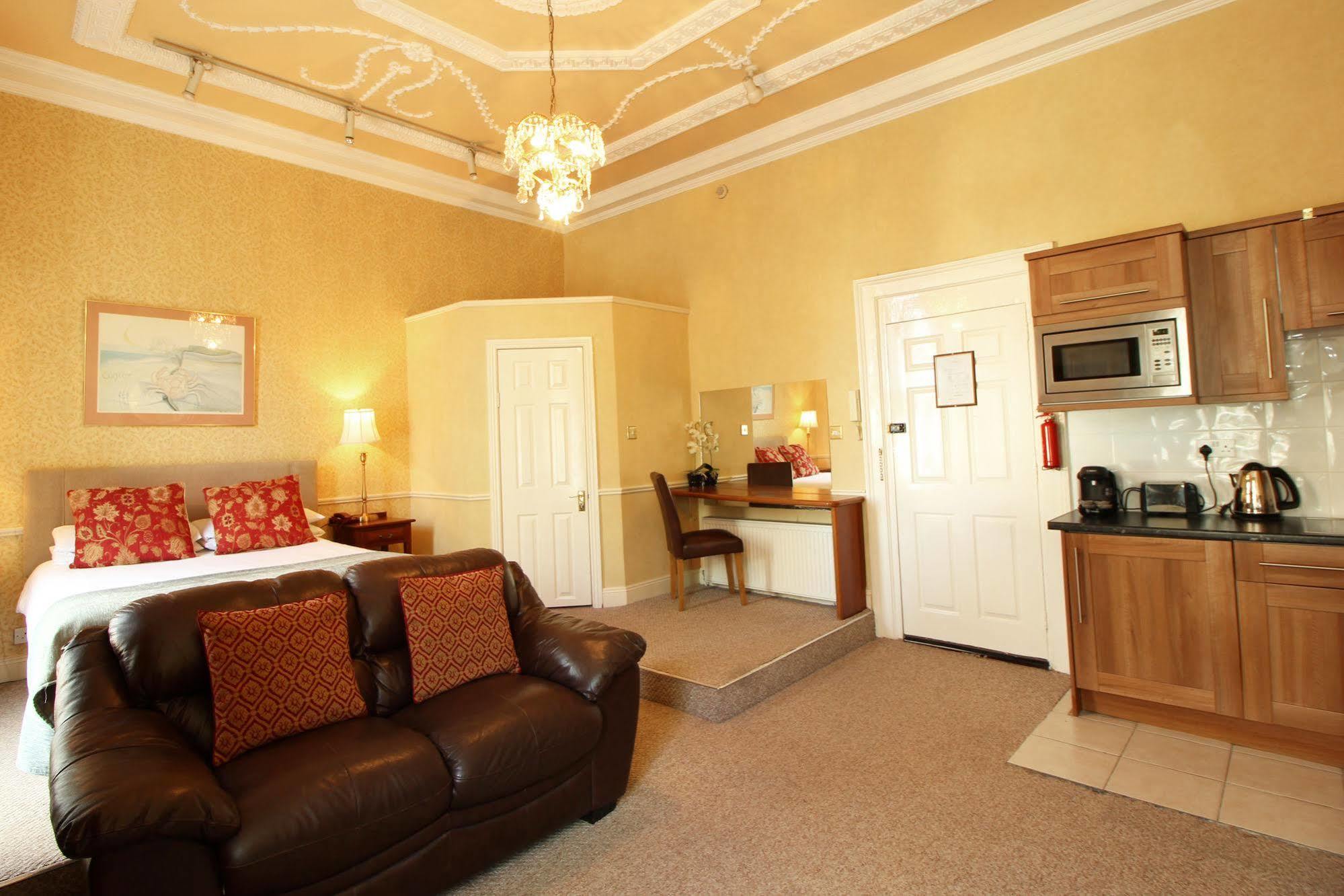 Latchfords Self Catering Apartments Дублін Екстер'єр фото